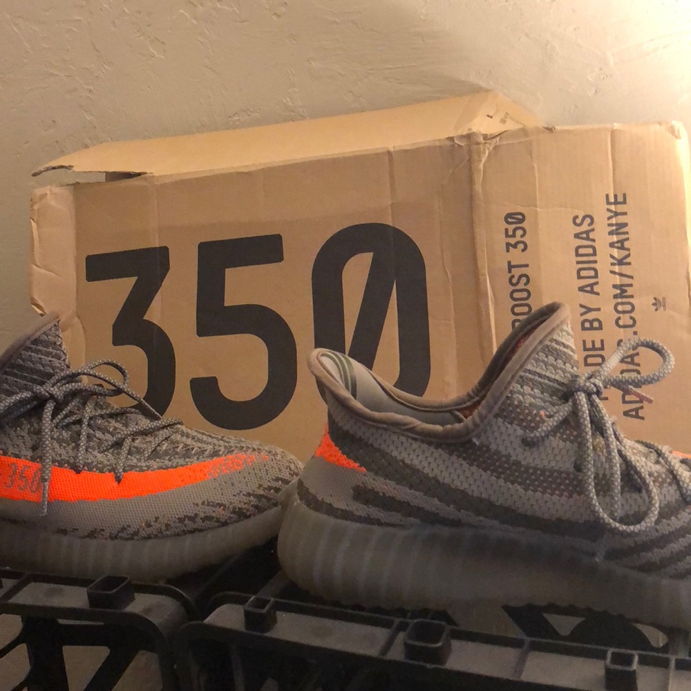 Yeezy v2 350 belugas